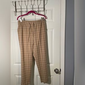 Old Navy Tan Plaid High-Waisted  Pull-On Ankle work Pants Sz Medium